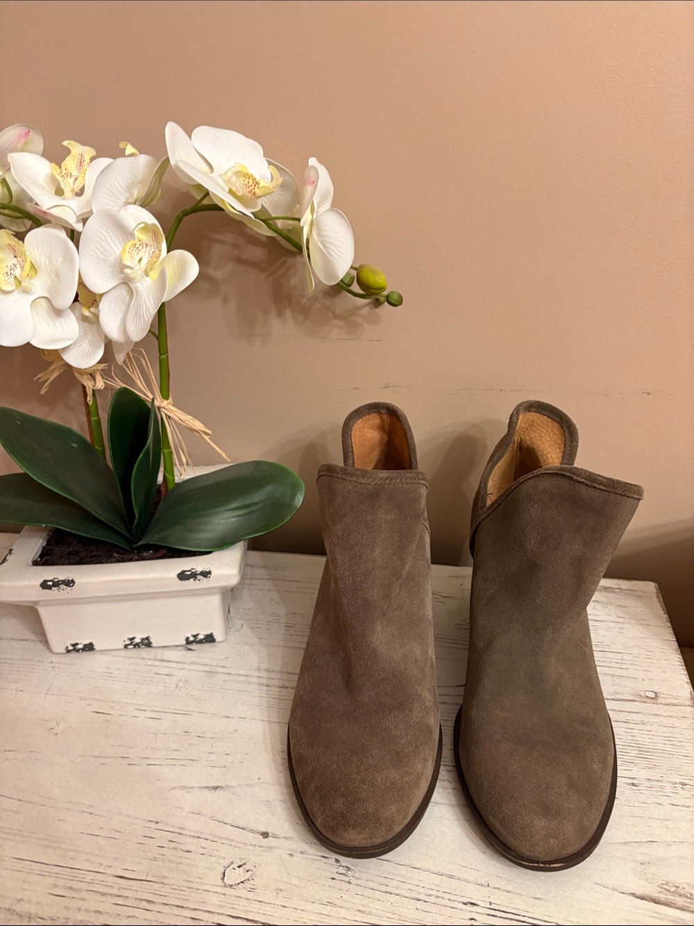 Lucky Brand Taupe Suede Ankle Booties Size 10 - Picture 6 of 7
